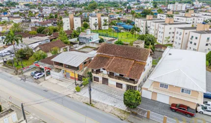Terreno à venda na Guanabara, 629, Guanabara, Joinville por R$ 2.220.000