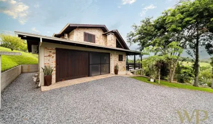 Chácara / sítio com 3 quartos à venda na Tibério Ferrari, 152, Itinga, Joinville por R$ 3.450.000