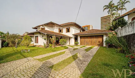 Casa com 4 quartos à venda na Rua Leonardo Meinert, 7, Glória, Joinville por R$ 2.900.000