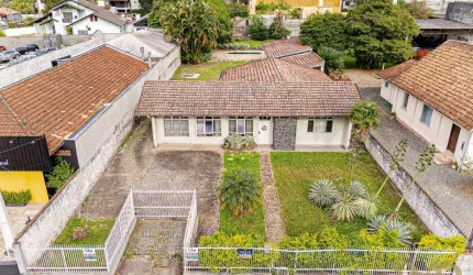 Casa comercial à venda na Rua Dona Francisca, 2231, Saguaçu, Joinville por R$ 2.000.000