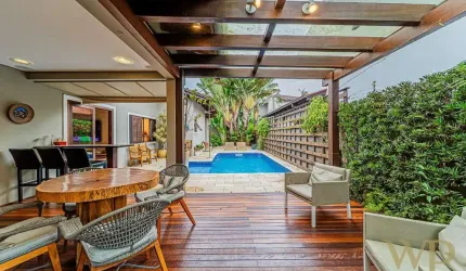 Casa em condomínio fechado com 3 quartos à venda na Rua Agrolândia, 417, Glória, Joinville por R$ 1.580.000