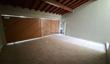 Excelente casa térrea para locação! Próximo aos metrôs Saúde e São Judas!