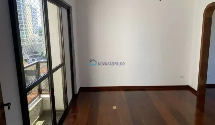 Apartamento para locação com 153m², 03 quartos e 03 vagas (Metrô Santa Cruz)
