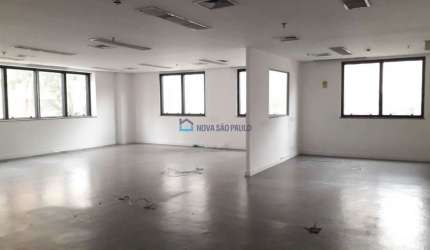 Conjunto comercial para locação próximo à Av. Paulista