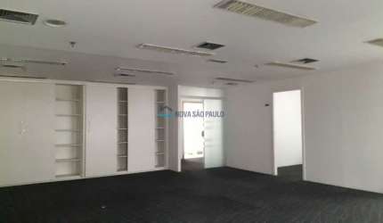 Conjunto comercial para locação próximo à Avenida Paulista