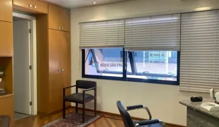 Vila Nova Conceição - Sala Comercial com 1vaga de garagem, para locação