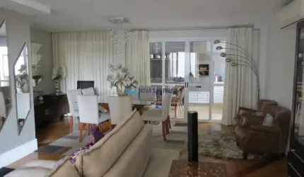 Casa no Planalto Paulista condomínio fechado 4 suítes, 4 vagas e Lazer. Estuda permuta Parcial