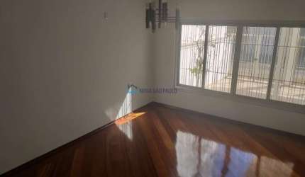 Sobrado residencial com 3 quartos, sendo 1 suíte e 02 vagas de garagem- Ipiranga