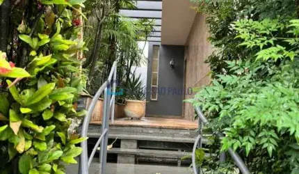 Imóvel Residencial e Comercial de 300m² para Locação ? Chácara Inglesa