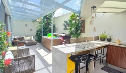 Casa em condomínio para locação|Moema - Ibirapuera|4 Quartos - Suítes|3 - 4 vagas|Churrasqueira