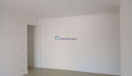 Apartamento de 02 dormitórios na Vila Olímpia.