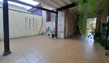 Sobrado com 02 dormitórios na Saúde