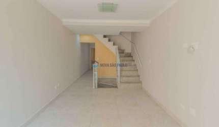 Imóvel comercial com 04 salas.