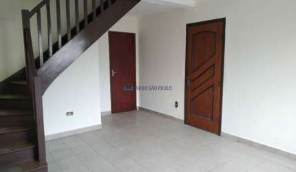 Sobrado de 150 m² próximo ao metrô Santa Cruz