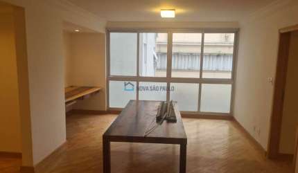 Apartamento com 2 Quartos e 2 banheiros para locação! Com 102 m² área útil! Consolação