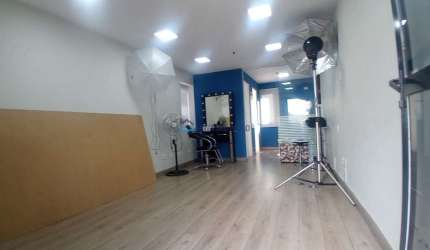Sala Comercial próxima ao Metrô -paraiso 01 Vaga !
