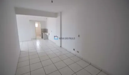 Apartamento com 2 dormitórios no Jabaquara para locação