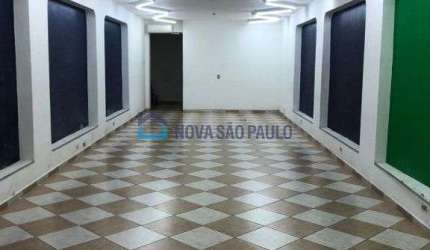 Excelente casa disponível para locação na Aclimação.
