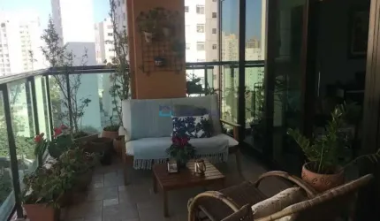 Apartamento no Paraíso com 152 m2.