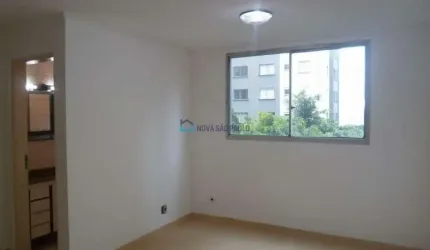 Apartamento de 2 dormitórios em prédio de torre única