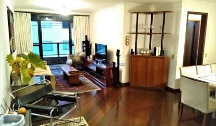 Apartamento 3 dormitórios  e 2 vagas próximo ao Metrô Saúde.