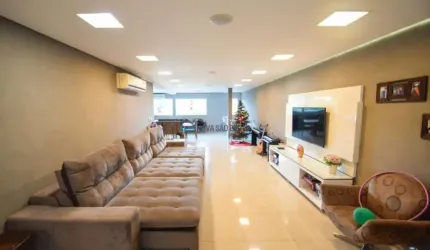 Mansão Suspensa  com 4 Suítes no Jardim da Glória  Klabim