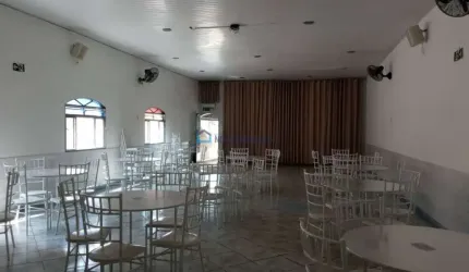 Prédio Comercial com 3 pavimentos