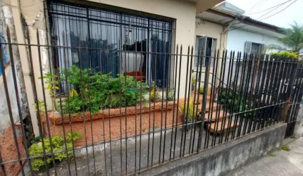 Casa á venda na Saúde com 2 quartos. sem vaga de garagem.