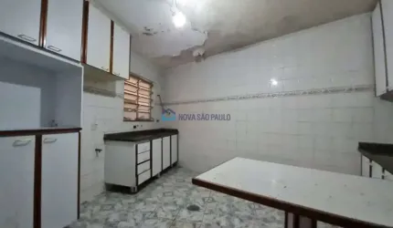 Casa a venda na Liberdade, 02 dormitórios !!!