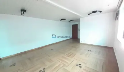Conjunto a Venda , 2 Wcs, Vaga Garagem, Próximo Estação Saúde Metro, Jabaquara