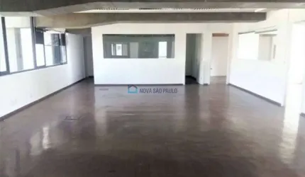 Venda. Conjunto Comercial no Brooklin com 212  m² . 3 vagas.  6 salas.