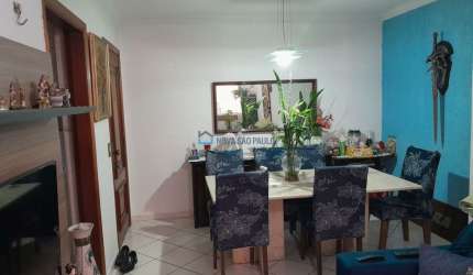 Apartamento metrô Saúde, próximo a bancos, escolas, drogarias, supermercados, shopping, fácil acesso