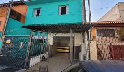 Sobrado multifuncional -  Para morar e montar comercio.