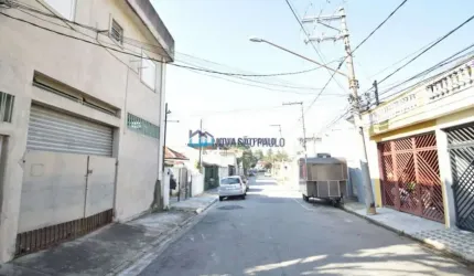 Galpão com 2 Apartamentos /escritórios ! 15 min (1.200m) a pé ao metrô Alto Ipiranga