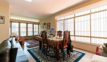 Casa Mirandópolis, 4 Dormitórios, Quintal, 260m²