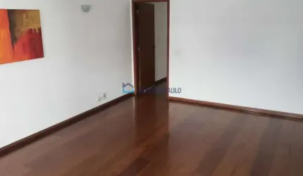 Casa à venda no Jabaquara com 4 quartos e  4 vagas de garagem.