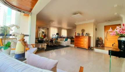 Apartamento 04 Suítes, 02 Vagas no Itaim Bibi