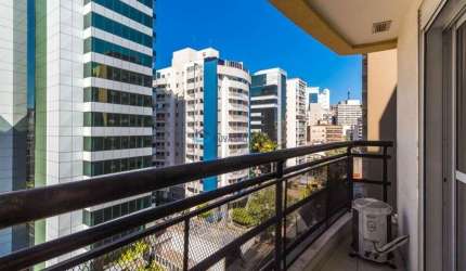 Venda. Moema Pássaros. Apartamento 123M². 3 quartos. 1 Suíte, 2 vagas.