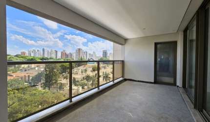 Venda | Apartamento Alto Padrão em Moema | 3 Suítes | 3 Vagas |