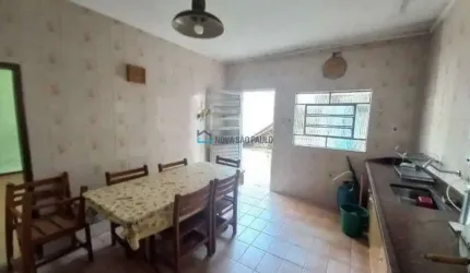 Casa térrea a venda no Sacomã com terreno de 200m²