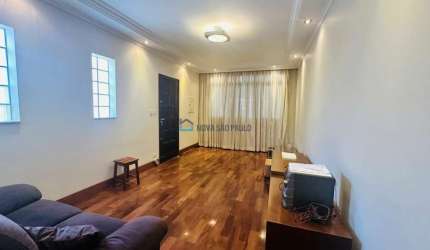 Casa com 4 dormitórios, sendo 1 suíte, e mais uma suíte  completa de empegada.