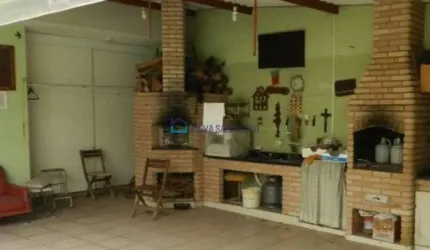 Casa terrea Jardim da Saúde com 323 m² de terreno plano