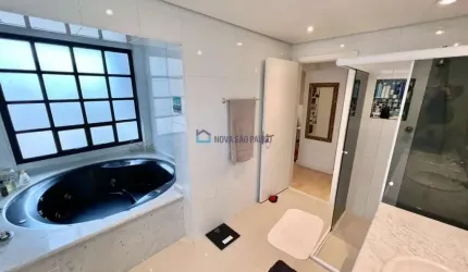 Apartamento à venda, com 4 Suítes, 4 vagas, 312 m², no Jardim da Saúde
