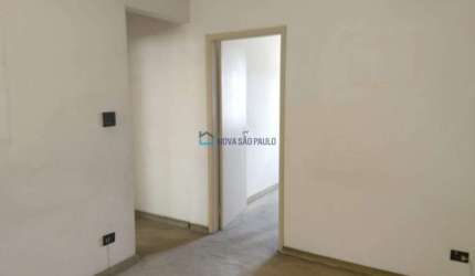 Apartamento à venda em Mirandópolis. 03 quartos . 2 banheiros . 1 vaga . 84 m2