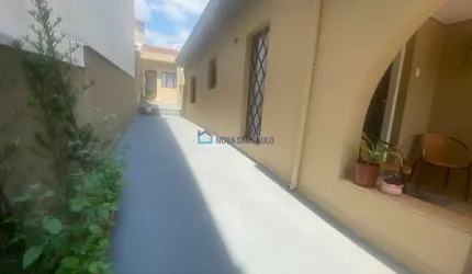 Casa com 3 quartos e 2 vagas no Jardim da Saúde