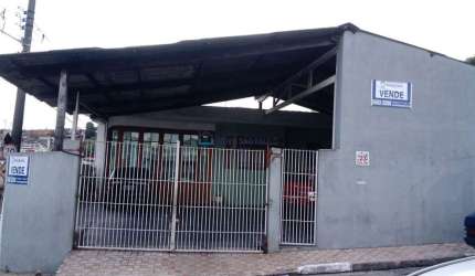 Casa Térrea com 5 dormitórios e 7 vagas no Jabaquara.
