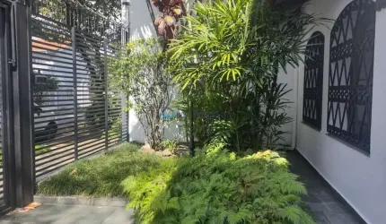 Sobrado Planalto Paulista/ com 3 dorm/ 1 suíte/2 vagas/Edícula/ Churrasq e Quintatal com 260 m²