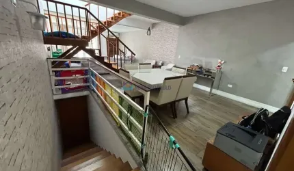 Sobrado 3 dormitorios, 3 suites, 6 vagas,  Vila Mariana, 243m2!