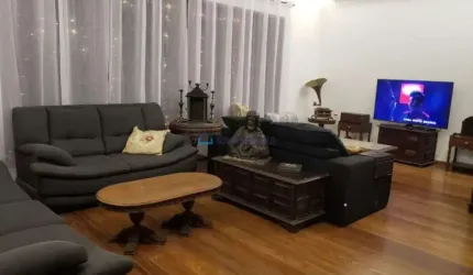 Sobrado 625m² - 7 Dormitórios - 5 Vagas - Cambuci.