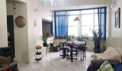 Apartamento à venda na Vila Mariana com 3 quartos e 1 vaga de garagem.